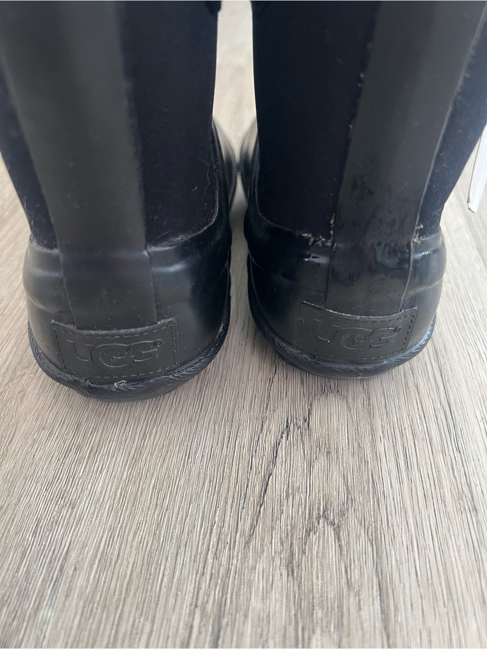 Ugg Kids Black Waterproof Rain Boots - Picture 6 of 9